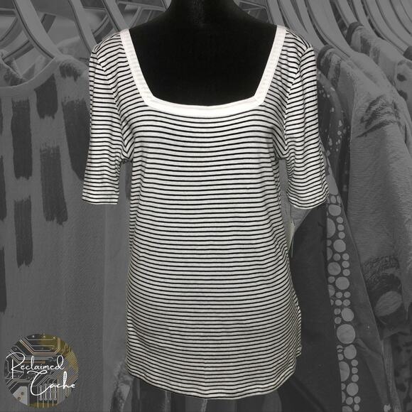 Susina White Pinstripe Square Neck Short Sleeve Striped T-Shirt - Size Small - Picture 1 of 10